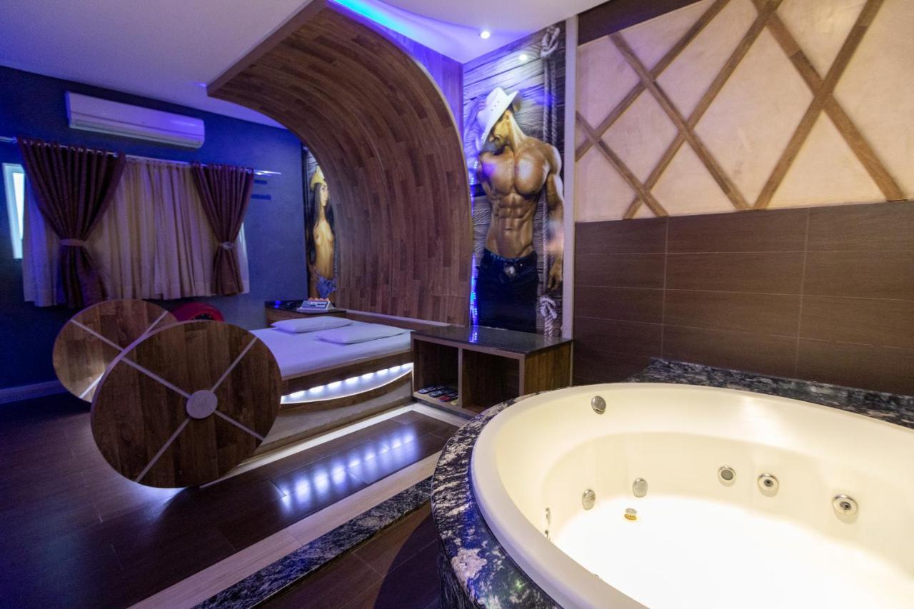 Troia Motel فوز دو إيغواسو المظهر الخارجي الصورة